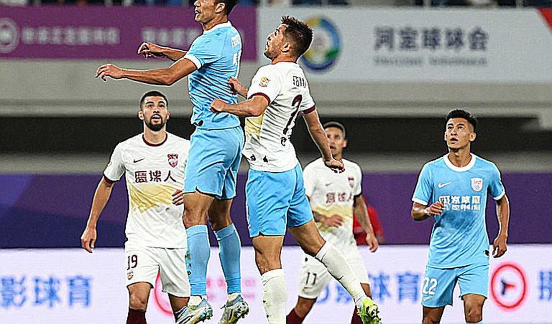 পিএসজি–বার্সেলোনা: 'বার্সা ডিএনএ' গল্পের আড়ালে লাপোর্তার আসল হিসাব